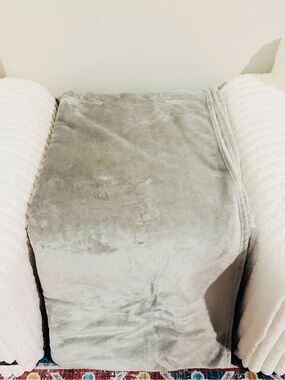 Studio Plush Velvet Throw Blanket - Gray